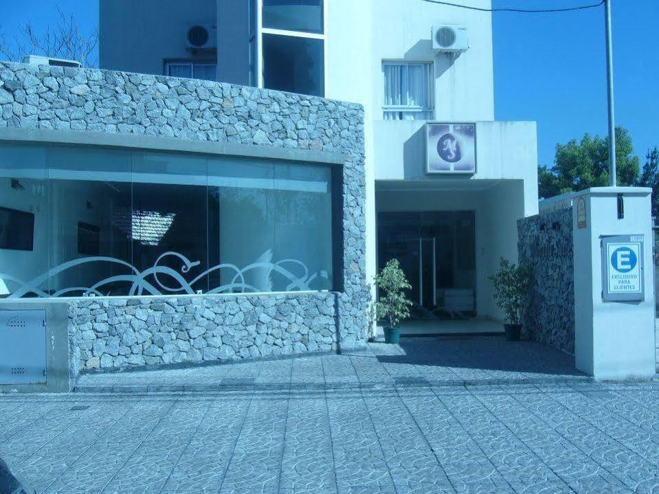 Morada Suites กัมปาเนีย ภายนอก รูปภาพ